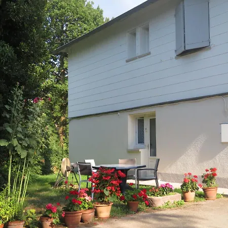 D'hotes Les Menhirs Panzió Moulin-Mage