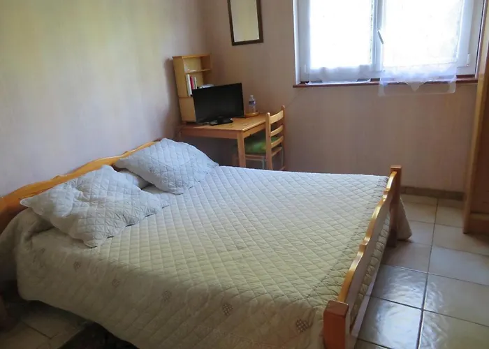 Bed & Breakfast D'hotes Les Menhirs 3*